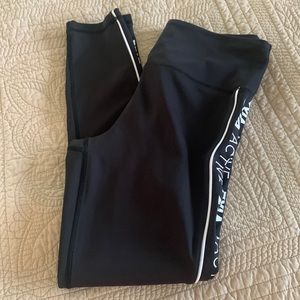 ZYIA BLACK LOGO STRIPE LIGHT N TIGHT HI RISE 7/8 (24”)